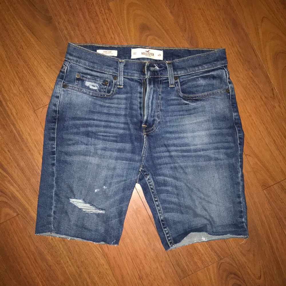 Men’s Hollister Epic Flex Jean Shorts Size 28